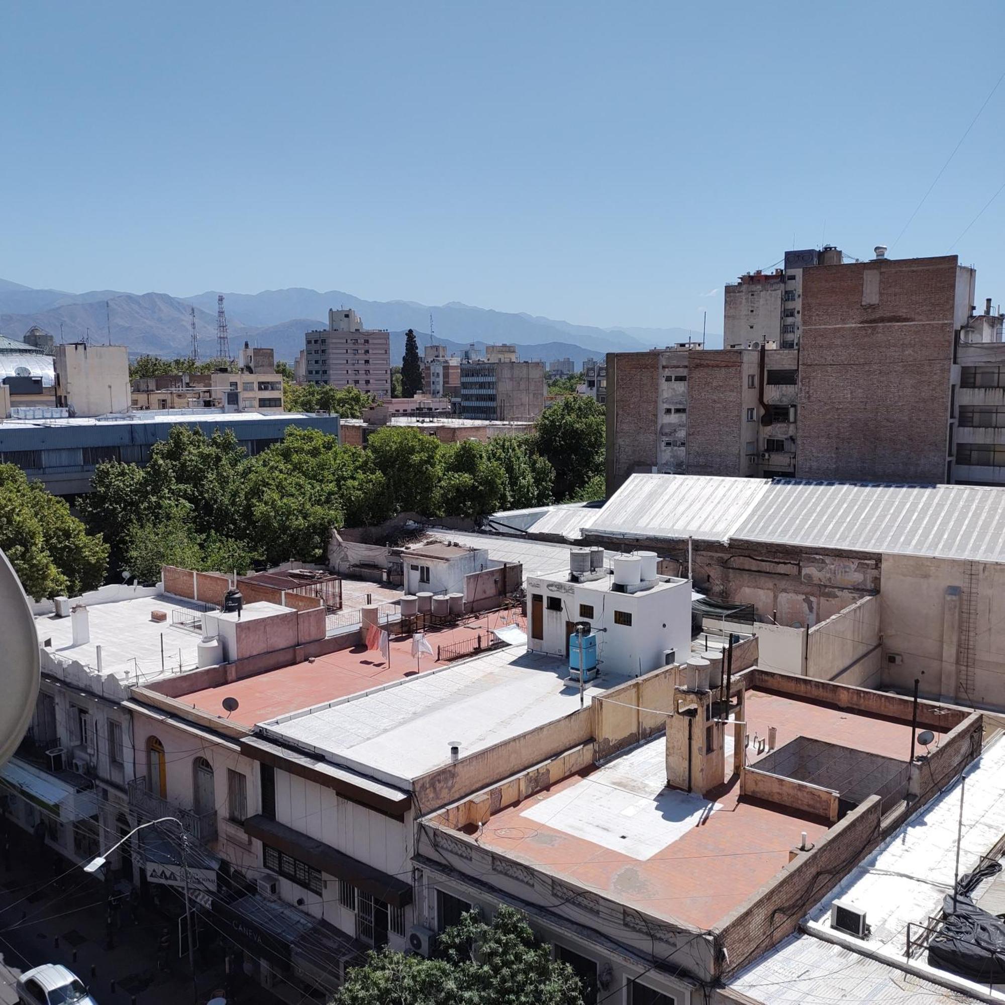 Departamento Centrico Con Cochera *